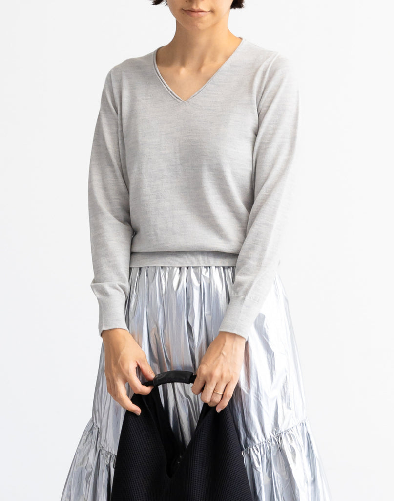 モデル:169cm サイズ:M 色:ライトグレー