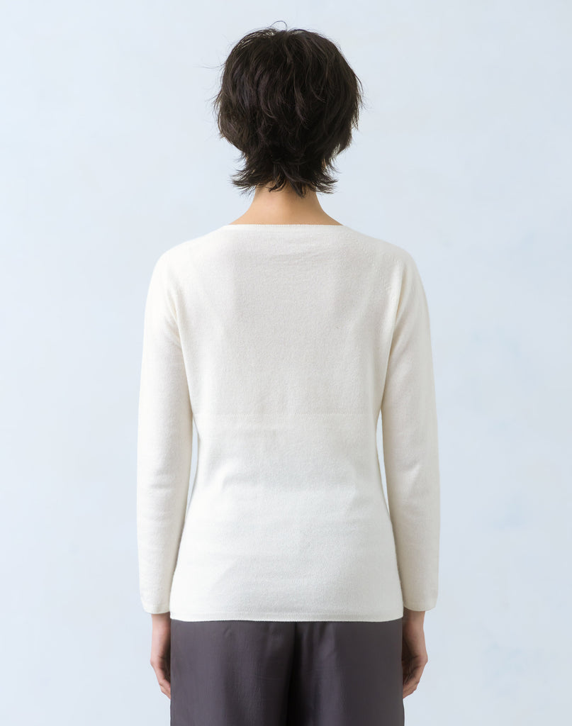 モデル：166cm　サイズ：1　色：アイボリー