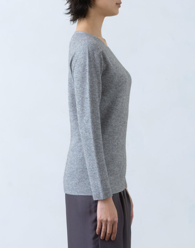 モデル：166cm　サイズ：1　色：グレー