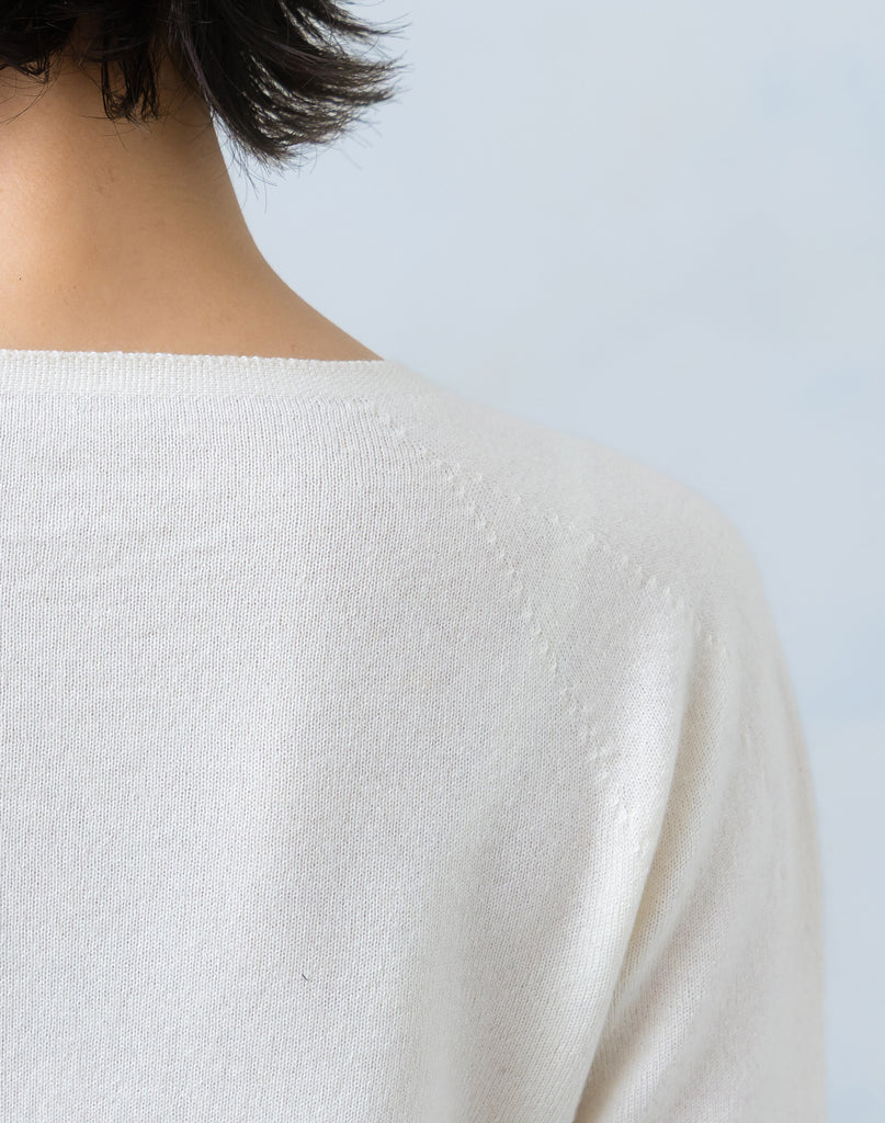 モデル：166cm　サイズ：1　色：アイボリー