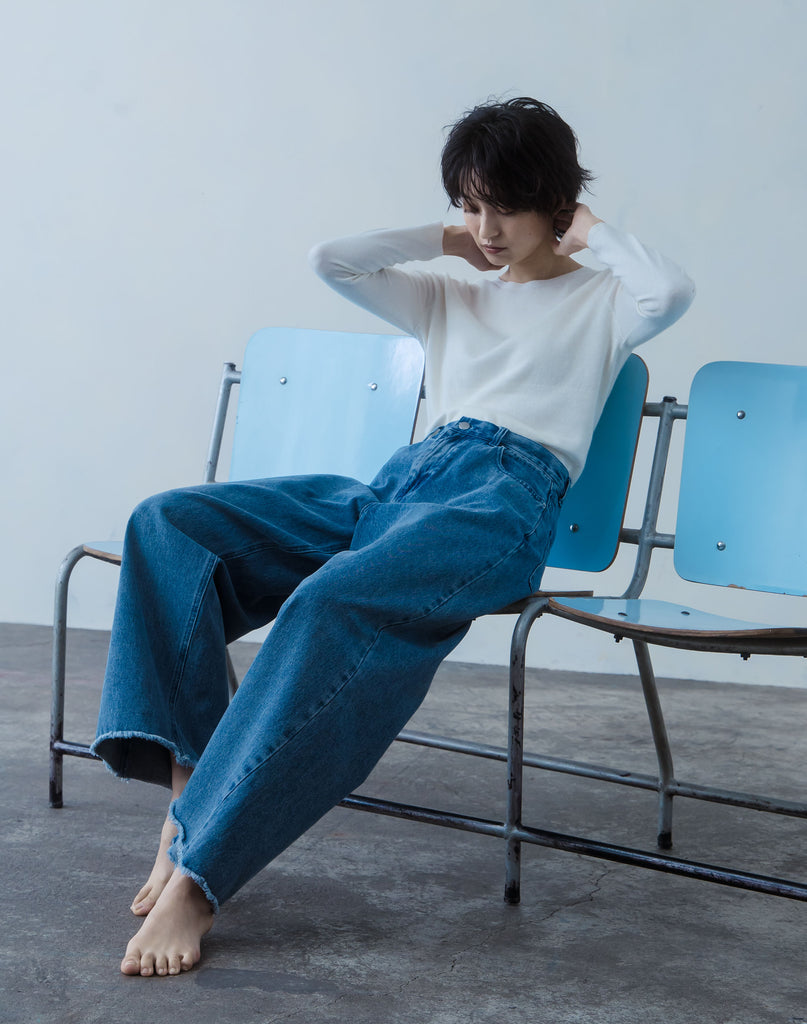 モデル：166cm　サイズ：1　色：アイボリー