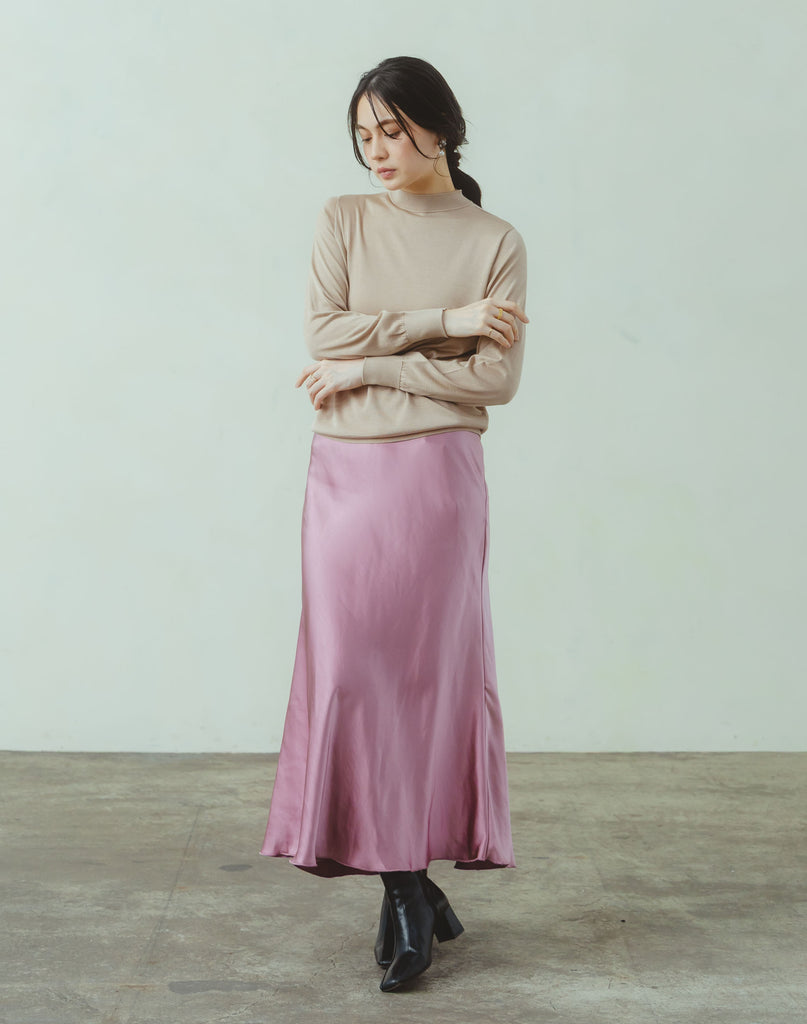 モデル：168cm  サイズ：L　色：サンドベージュ