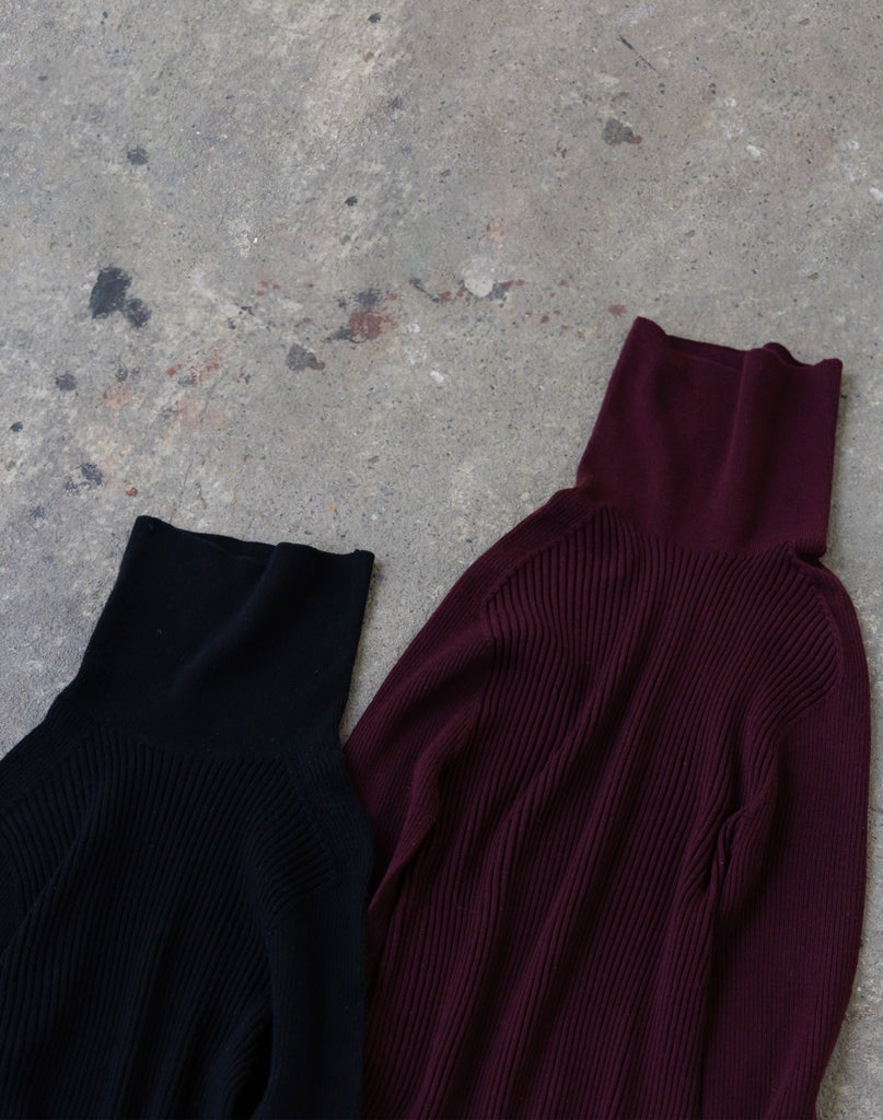 ブラック　ボルドー