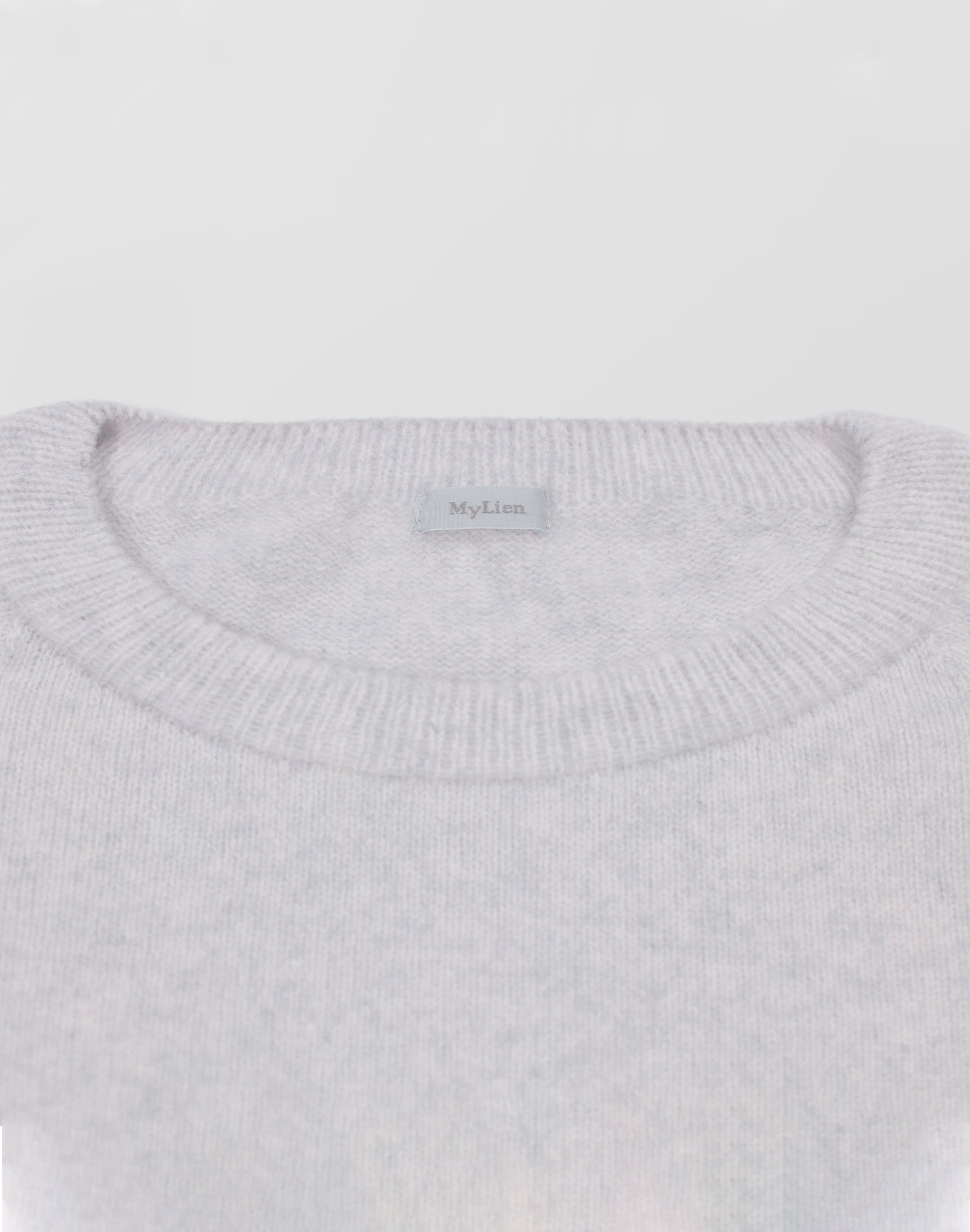 【超美品】イタ製『ISAIA』最高級ウールクルーネックセーター