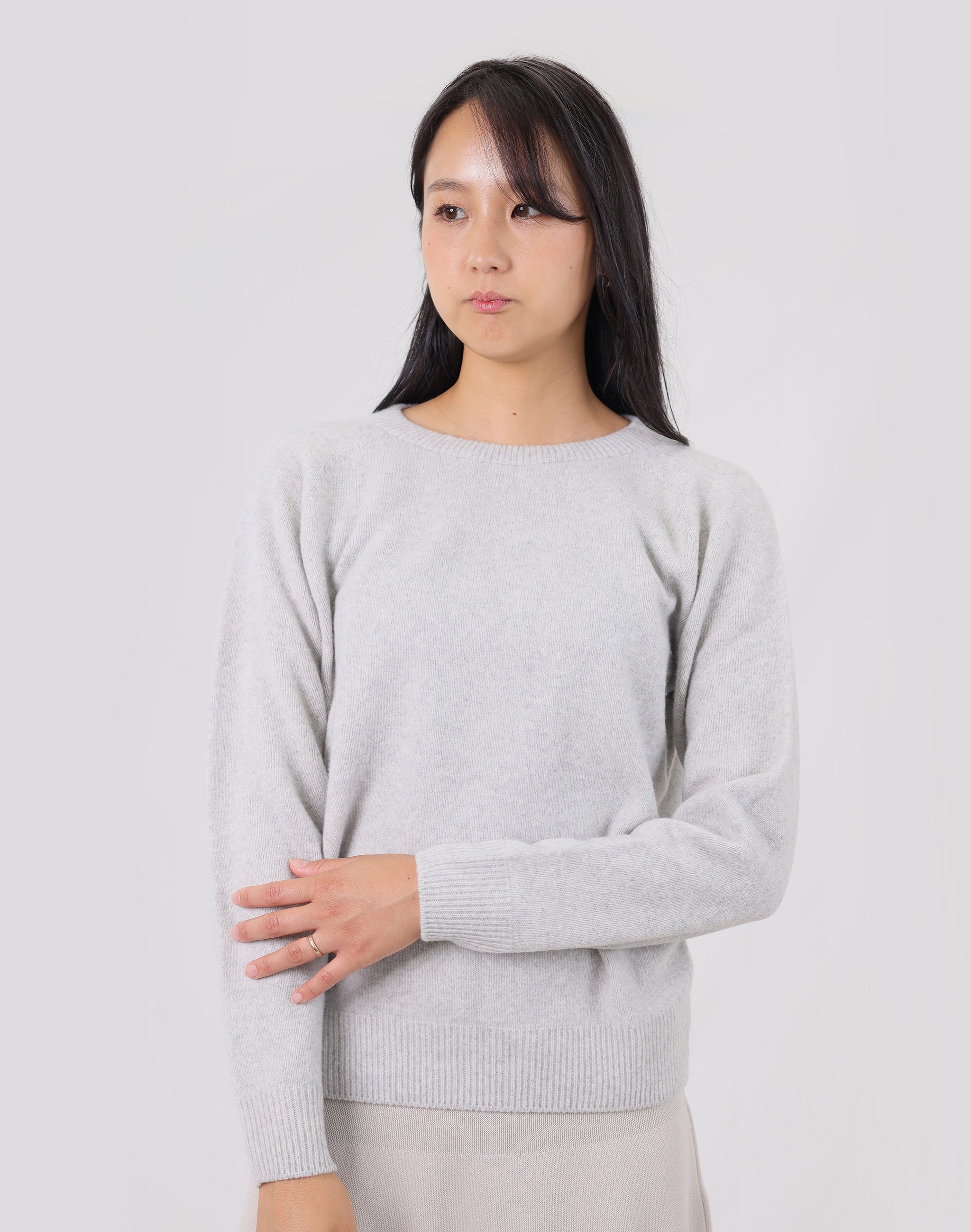 メリノウールクルーネックセーター 日本製 3Dニット レディース 長袖